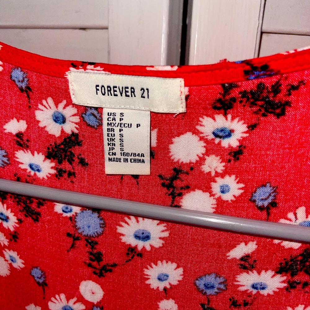 low cut red floral short dress